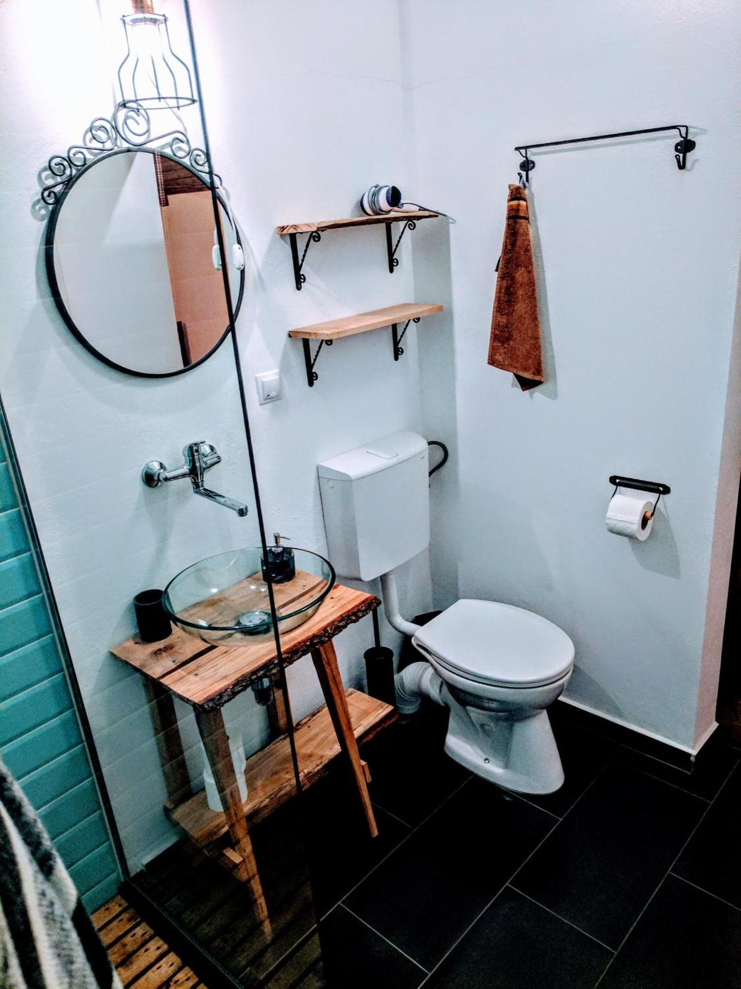 Отель Casa Cu Aburi Совата Номер фото