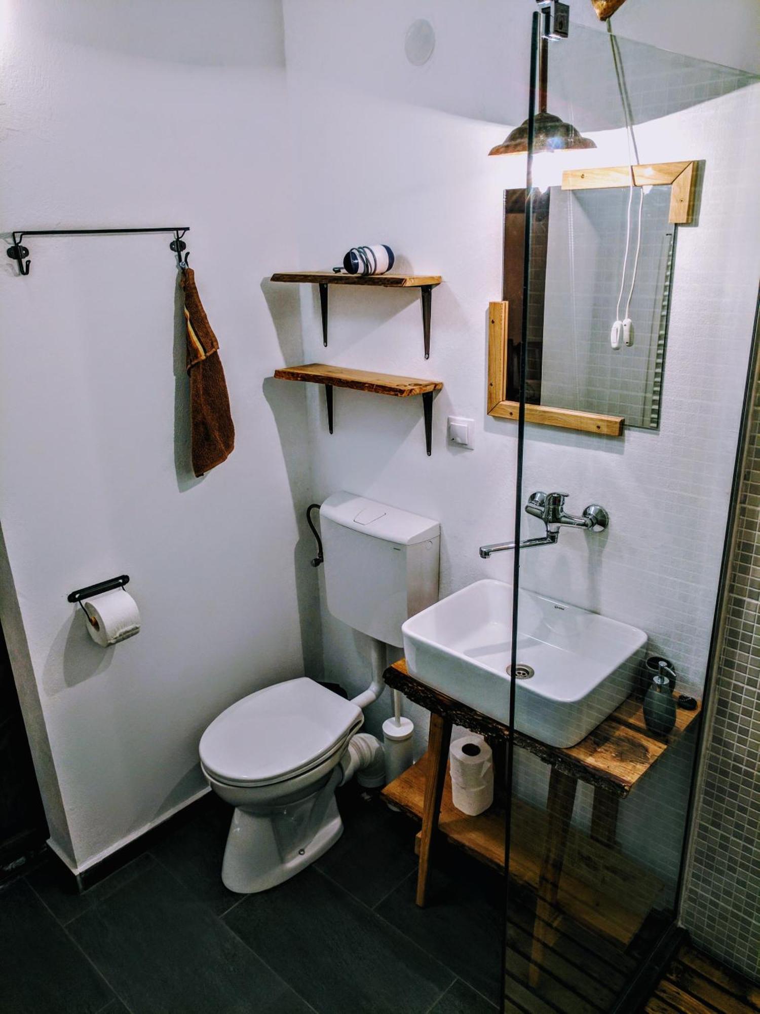 Отель Casa Cu Aburi Совата Номер фото