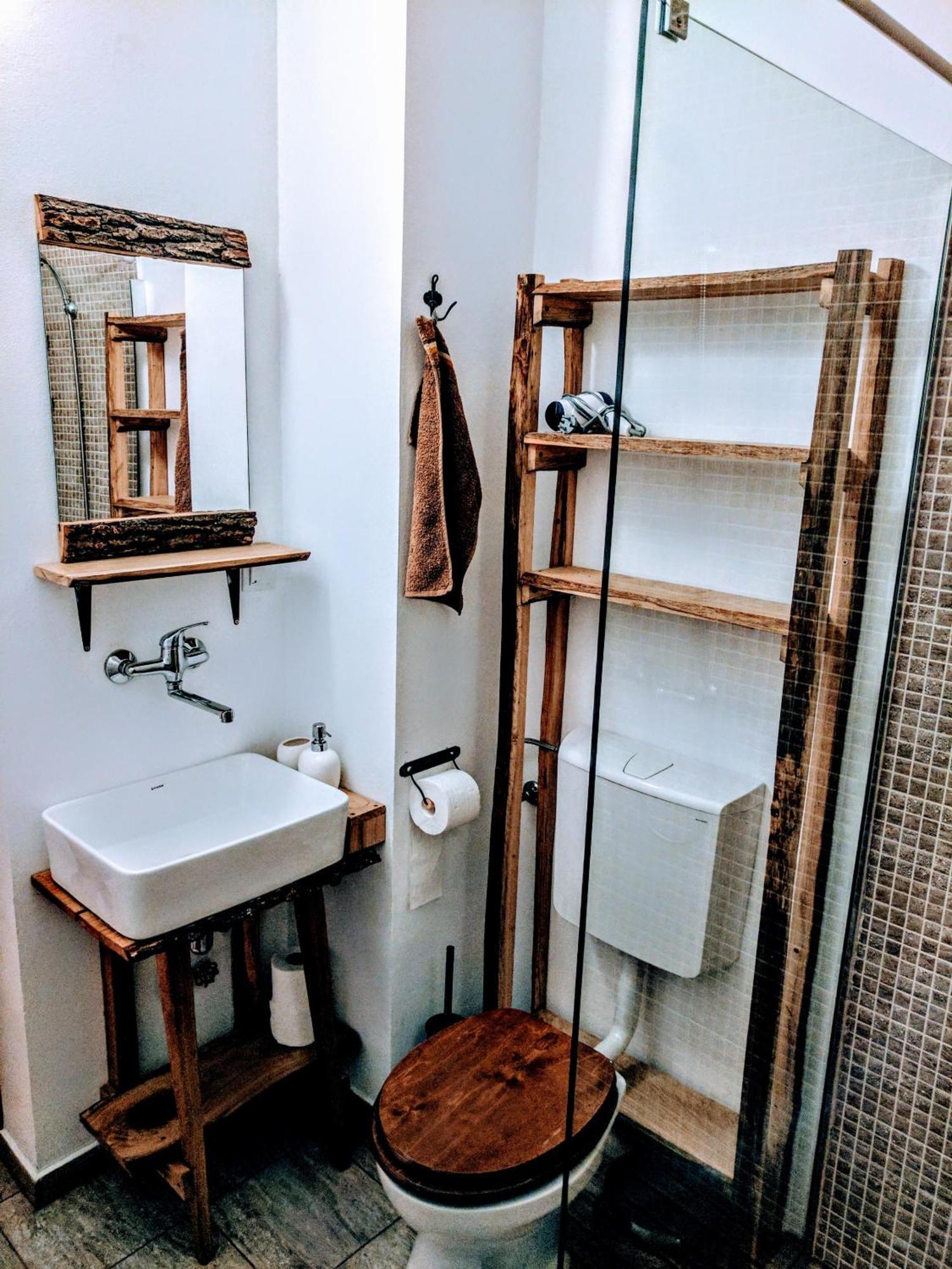 Отель Casa Cu Aburi Совата Номер фото